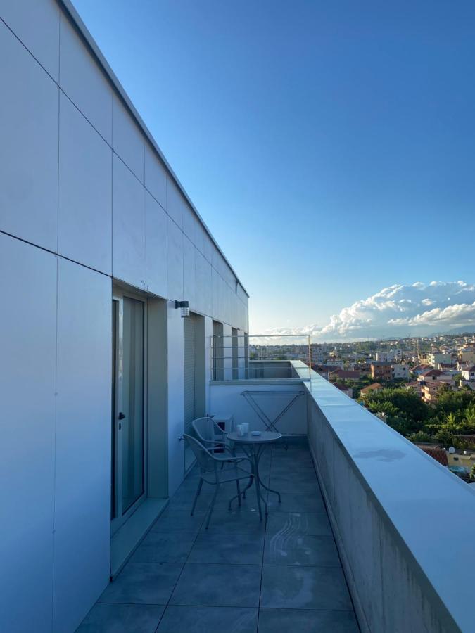 مبيت وإفطار تيرانا Luxury Rooftop 23 المظهر الخارجي الصورة