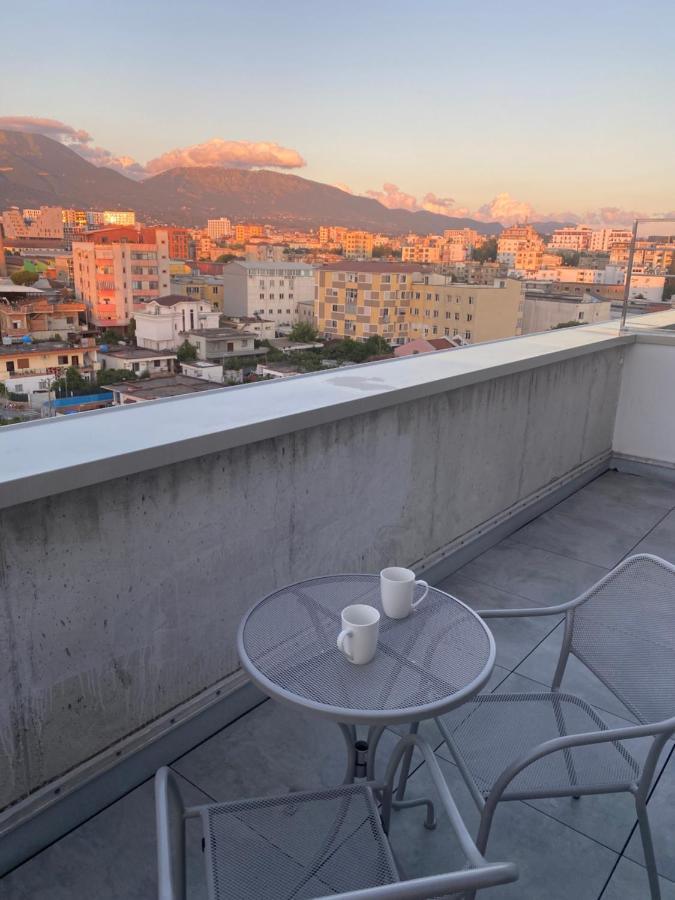 مبيت وإفطار تيرانا Luxury Rooftop 23 المظهر الخارجي الصورة